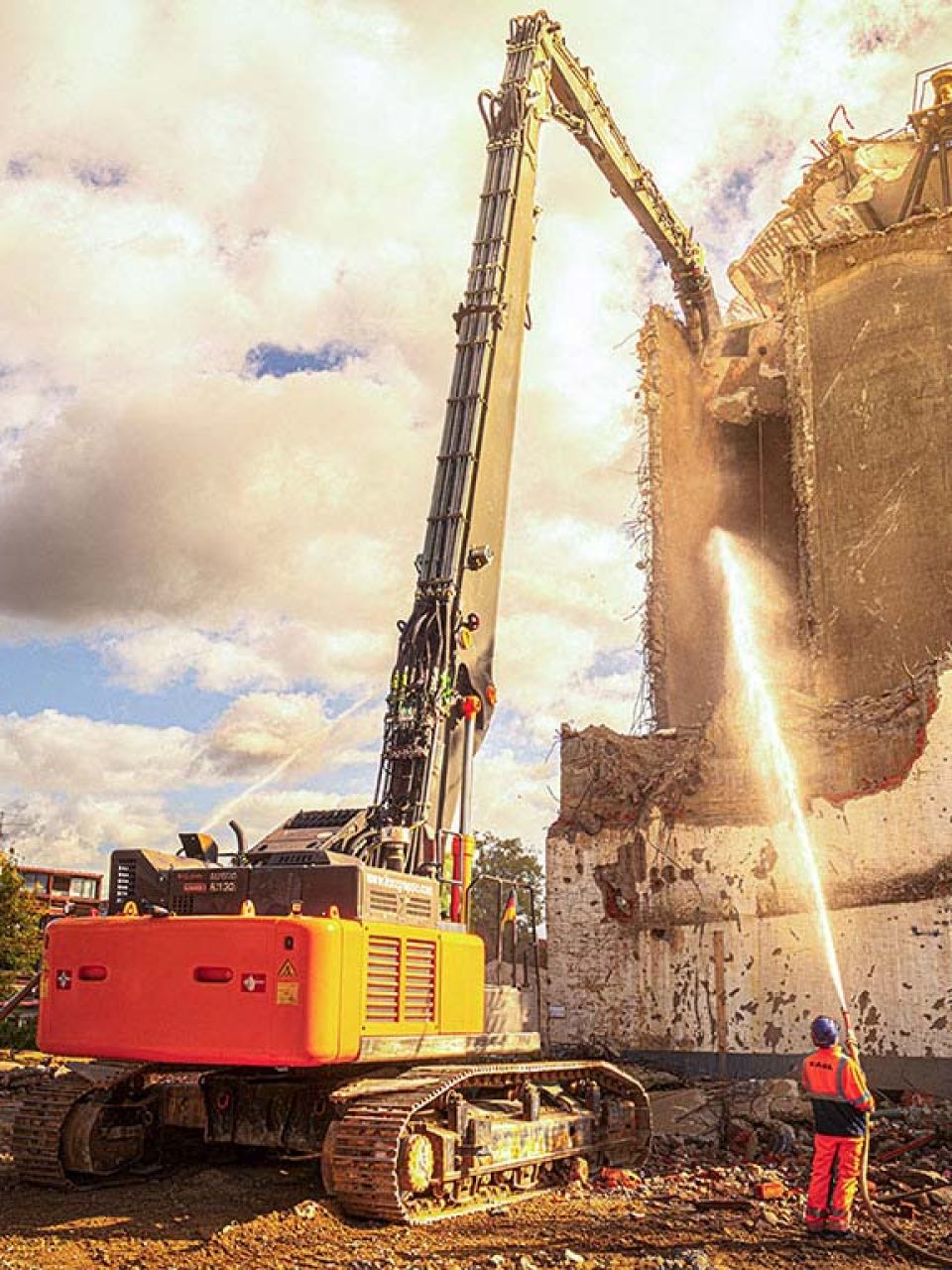 Abbruch Gangkofen Baustelle KARL Bau mit Longfront