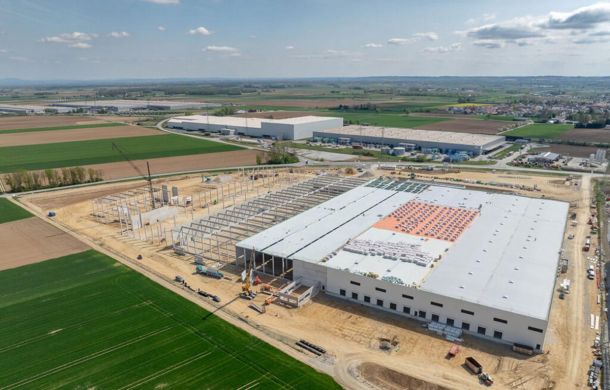 Baustelle der Action Halle in Wallersorf
