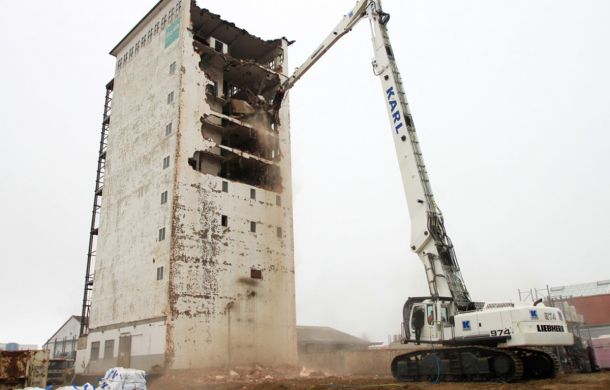 Abbruch BayWa Landshut Silo Maistrockner KARL Bau