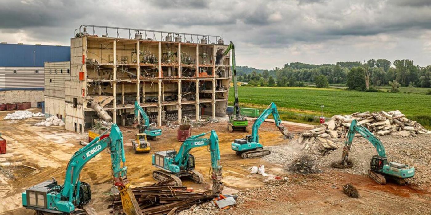 Kobelco Bagger Seebach