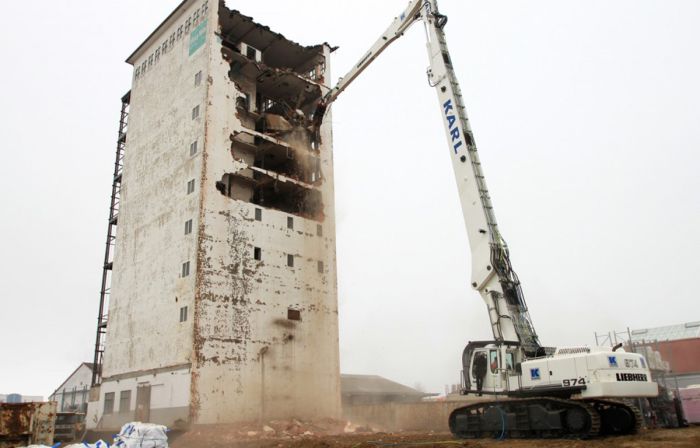 Abbruch BayWa Landshut Silo Maistrockner KARL Bau