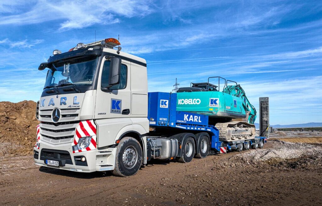KARL LKW auf Baustelle in Wallersdorf