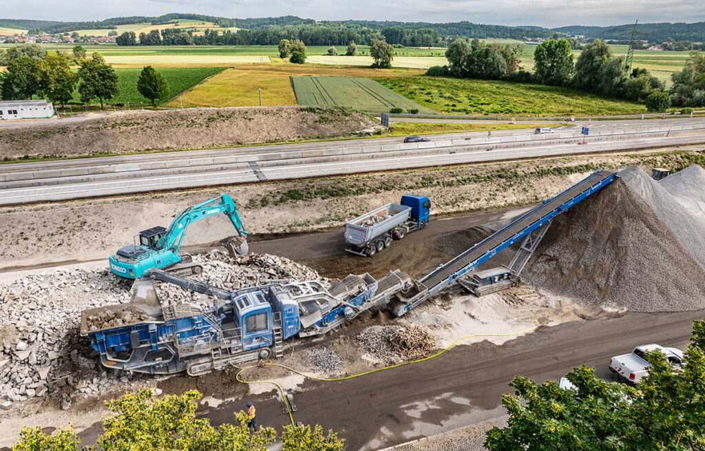 A92 Baustelle Landshut Essenbach Baumaschinen